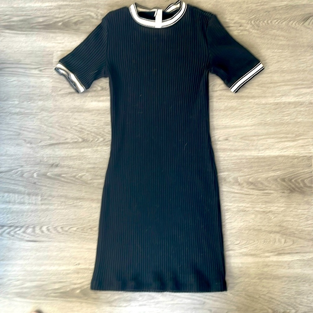 Black midi bodycon ribbed short sleeve American apparel dress